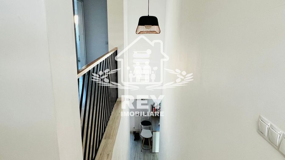 Triplex de vânzare în Șelimbăr 5 camere zona Triajului 3dorm-3băi-3P - Poză 13