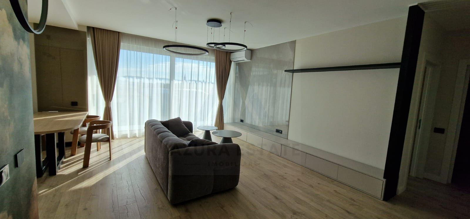 Apartament lux 80 mp utili 3 camere 2 bai si parcare subterana - Poză 6
