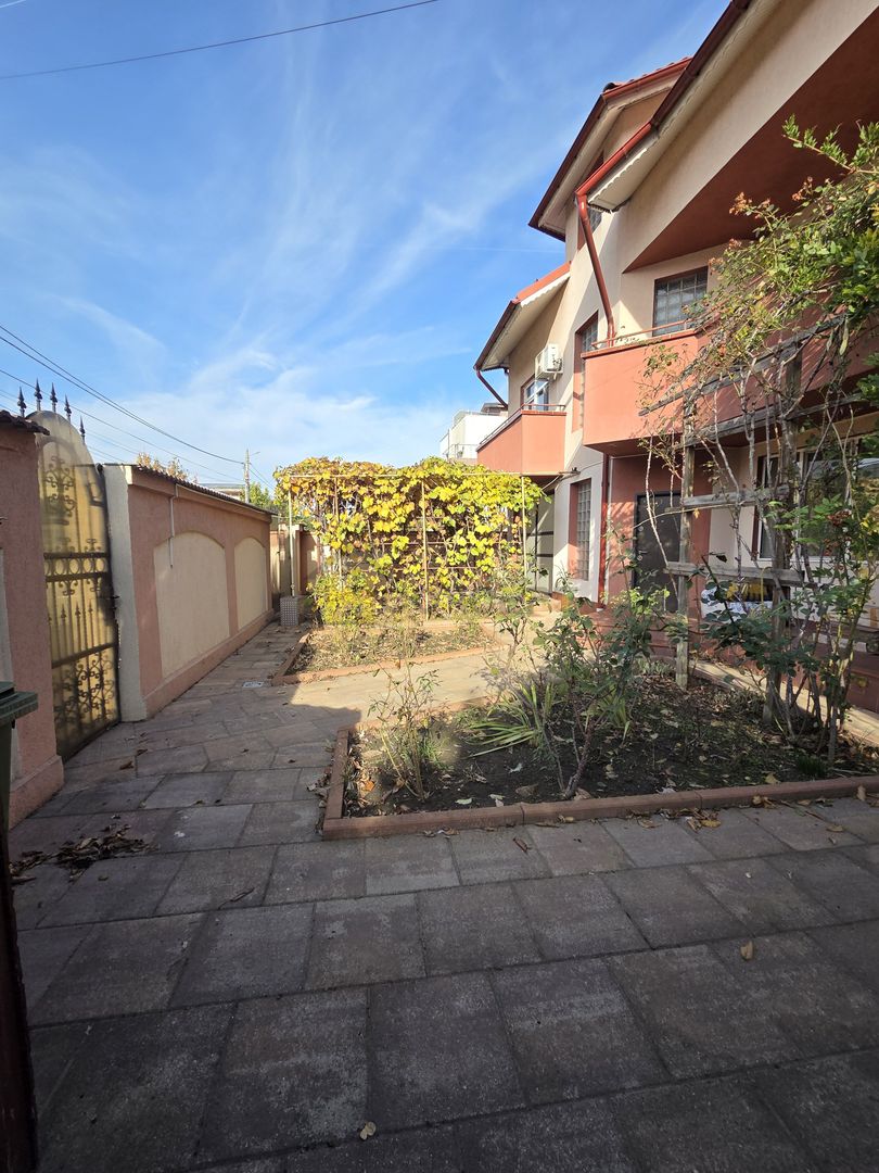 Vila P+1+M individuala spatioasa 6 camere Sos Oltenitei - Poză 3