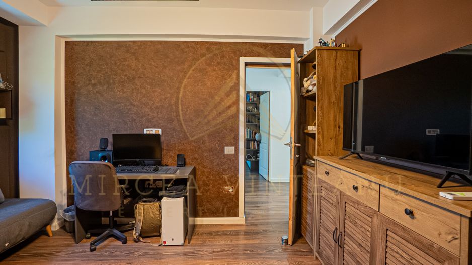 Casa P+1E de vanzare in Mamaia - Tabara Navodari - Poză 20