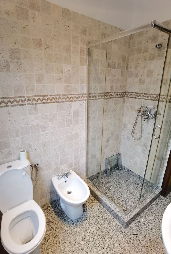 De vanzare apartament 3 camere in vila, in Cotroceni - Poză 7