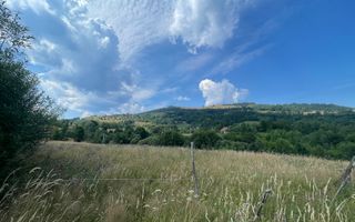 Teren intravilan I Loc deosebit, inconjurat de padure I Vladeasa - Poză 1