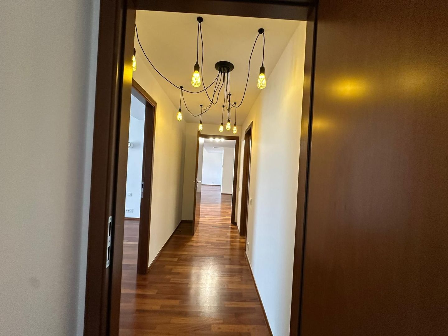 AP. 4 CAMERE- BANEASA, 169 MP - 31 MP TERASA, 2 PARCARI SUBTERANE - Poză 23