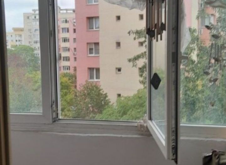 Apartament de vânzare - Poză 2