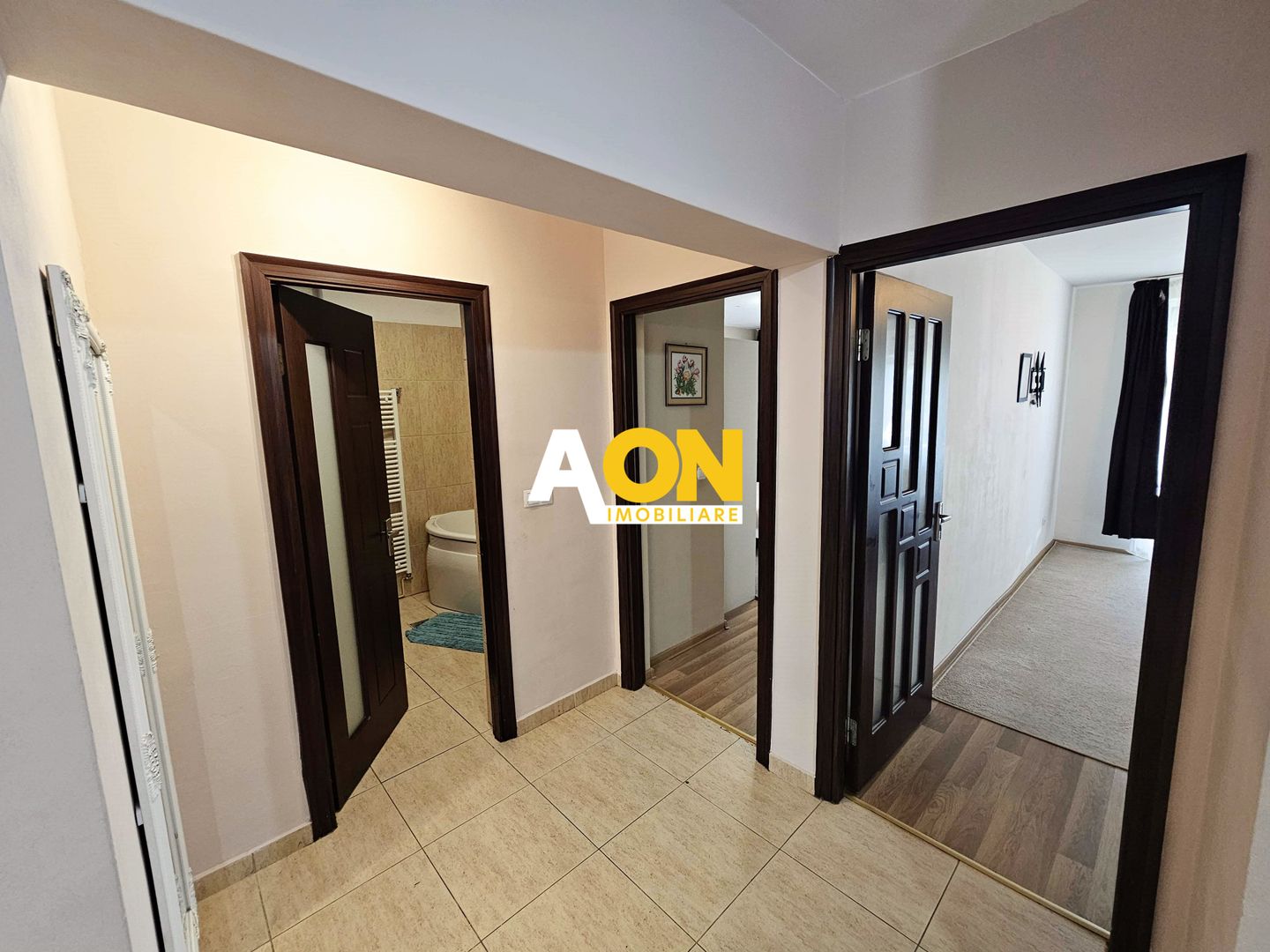 Apartament 3 camere, 75 mp utili, cu terasa 48 mp, boxa 23 mp, Cetate - Poză 7