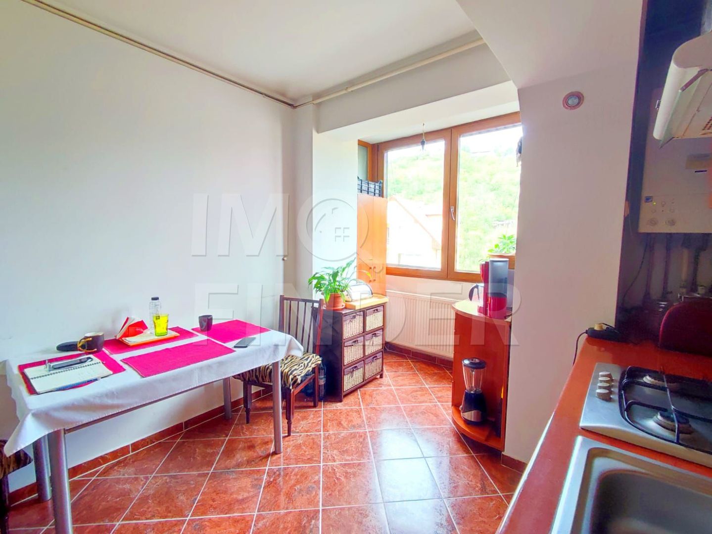 Apartament Decomandat 3 camere si 2 Parcari Grigorescu - Poză 9