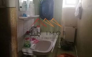 Apartament 3 camere, ultracentral, 1990, 2 bai, 2 balcoane, 74 mp utili - Poză 10