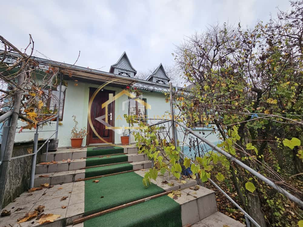 De vanzare casa in Dancu - Poză 1