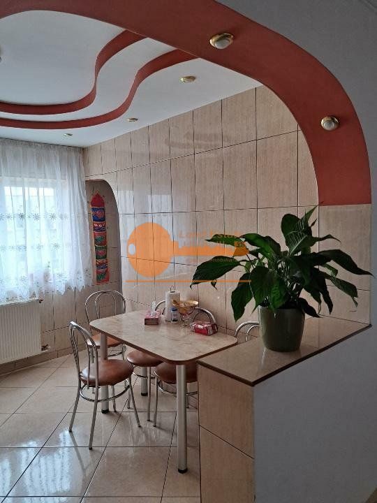 4 camere 13 septembrie - 1988 - Poză 2