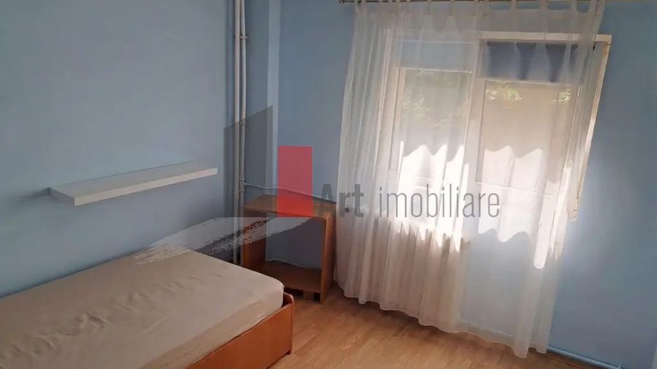 APARTAMENT 4 CAMERE -CHISINAU - Poză 4