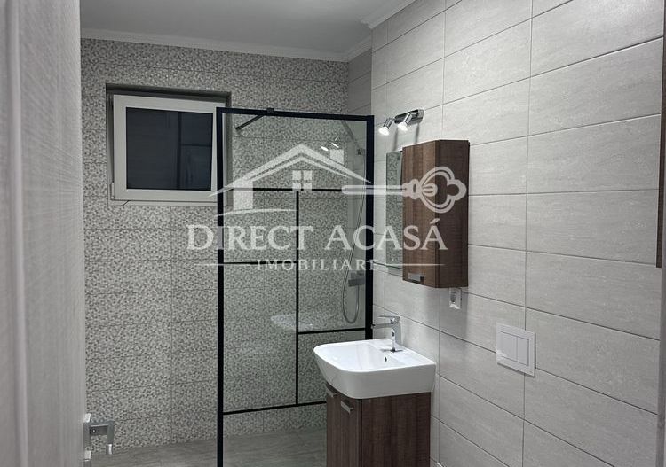 Apartament cu 2 camere de inchiriat-Complexul Maurer-Loc de parcare - Poză 5