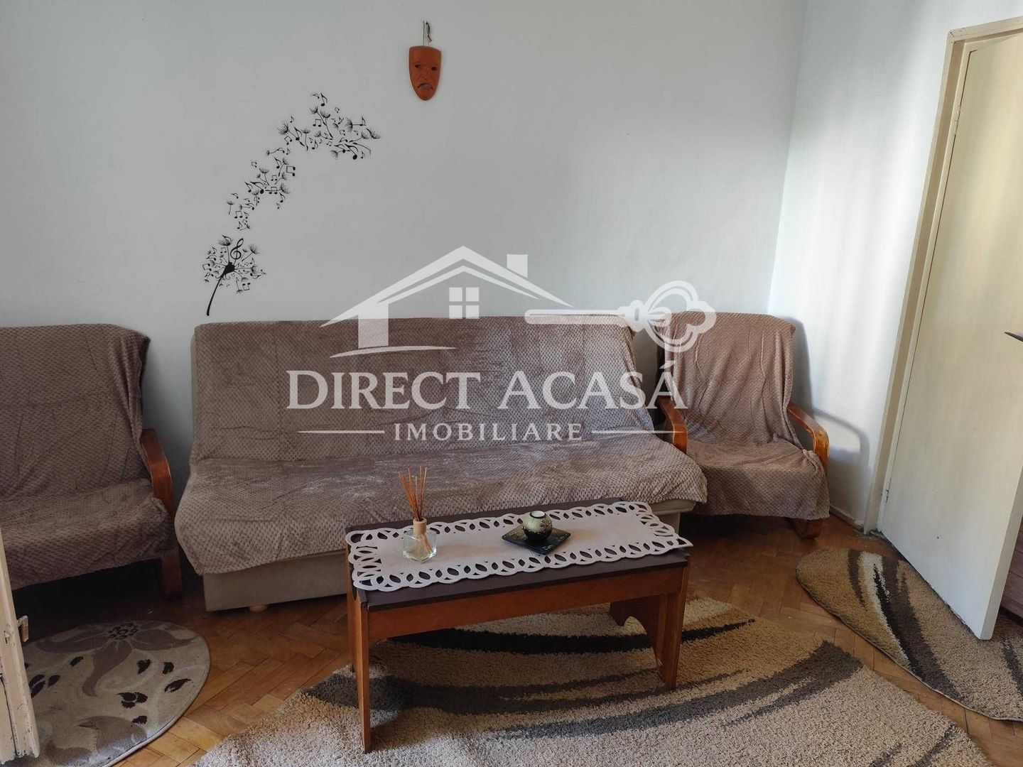 Apartament cu 3 camere de inchiriat-Str Godeanu-Zona Dambu - Poză 3