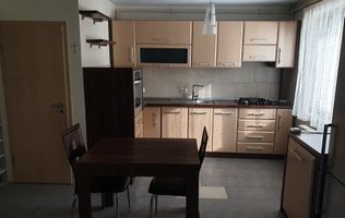 Apartament 2 camere decomandat 67 mp utili balcon etaj 2 zona Turnisor