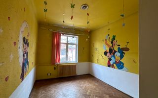 Casa in Vatra Luminoasa cu o curte generoasa - Poză 11
