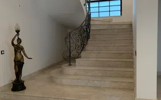 Vilă Individuala spațioasă | Locație premium - Poză 11
