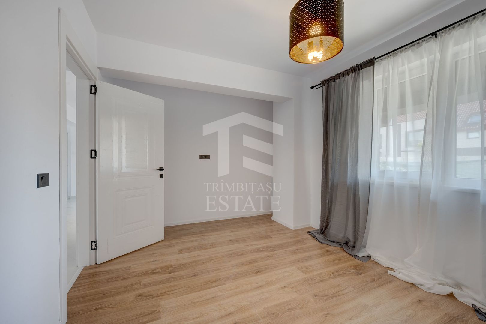 Apart.  cu CURTE ! Parcare + 2 BAI! In Prelungirea Ghencea! TVA inclus - Poză 8
