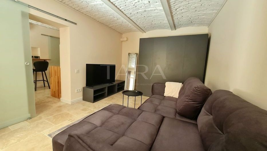 Vând Apartament Ultracentral. Investiție Profitabilă. Parcul Central. - Poză 2