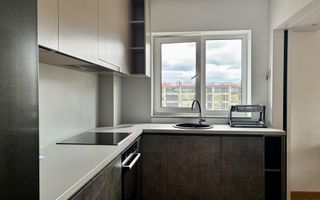 2 Camere / Decomandat / Boxă / Parcare - Poză 2