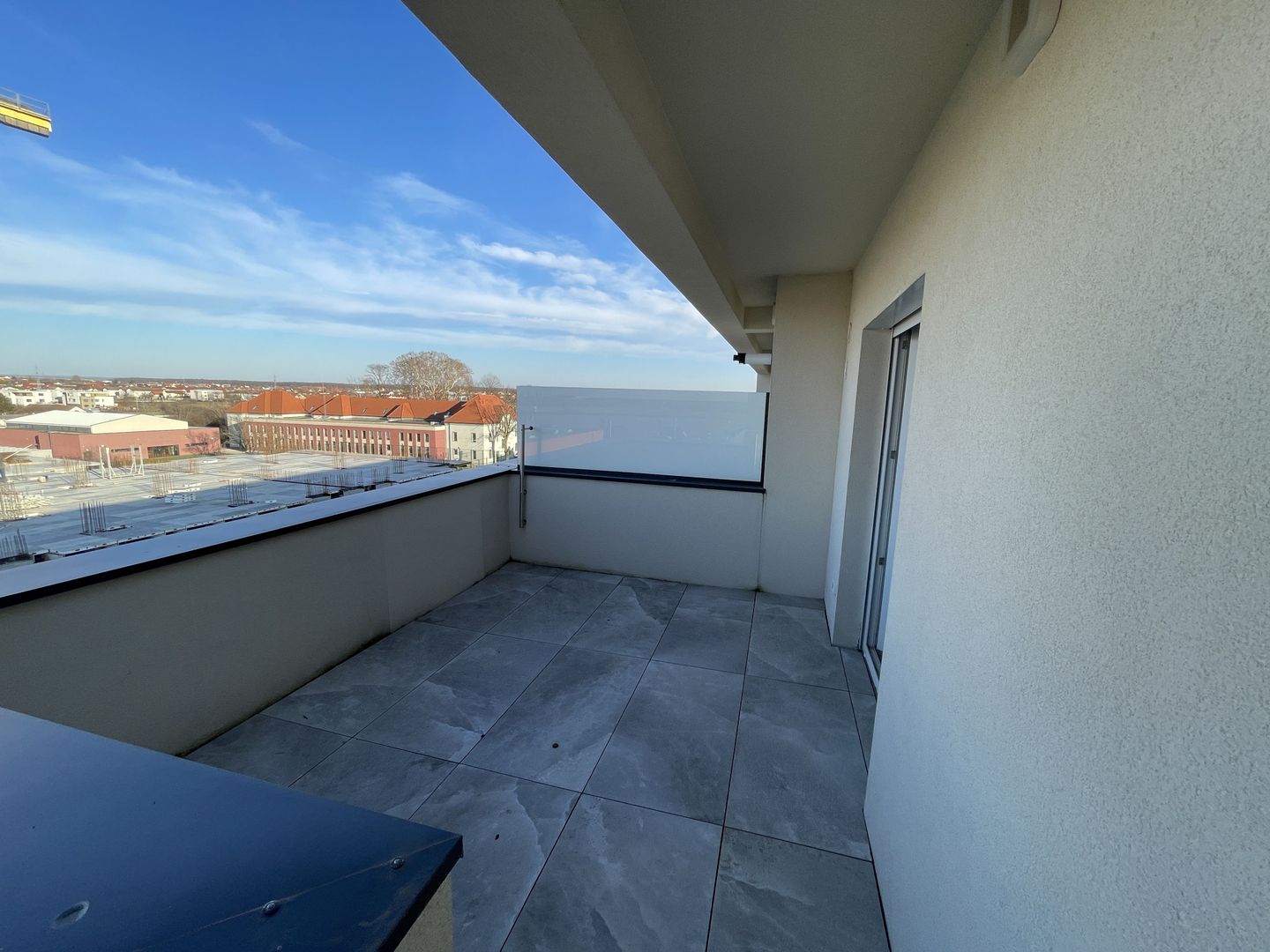 Dezvoltator | Ansamblul Marginii 4 | Penthouse | Terasa de 44 mp - Poză 2