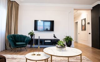 Apartament 3 camere in vila cu 150 mp curte, cartier Andrei Muresanu! - Poză 4