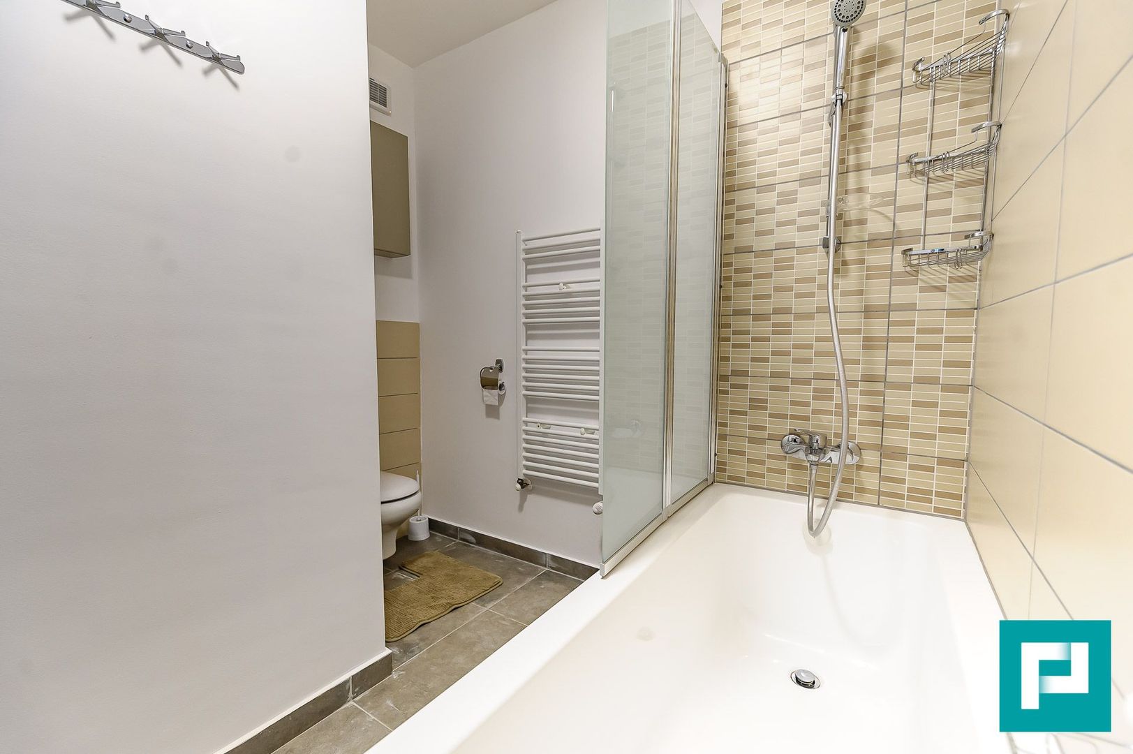 Apartament ultracentral cu 2 camere. - Poză 10