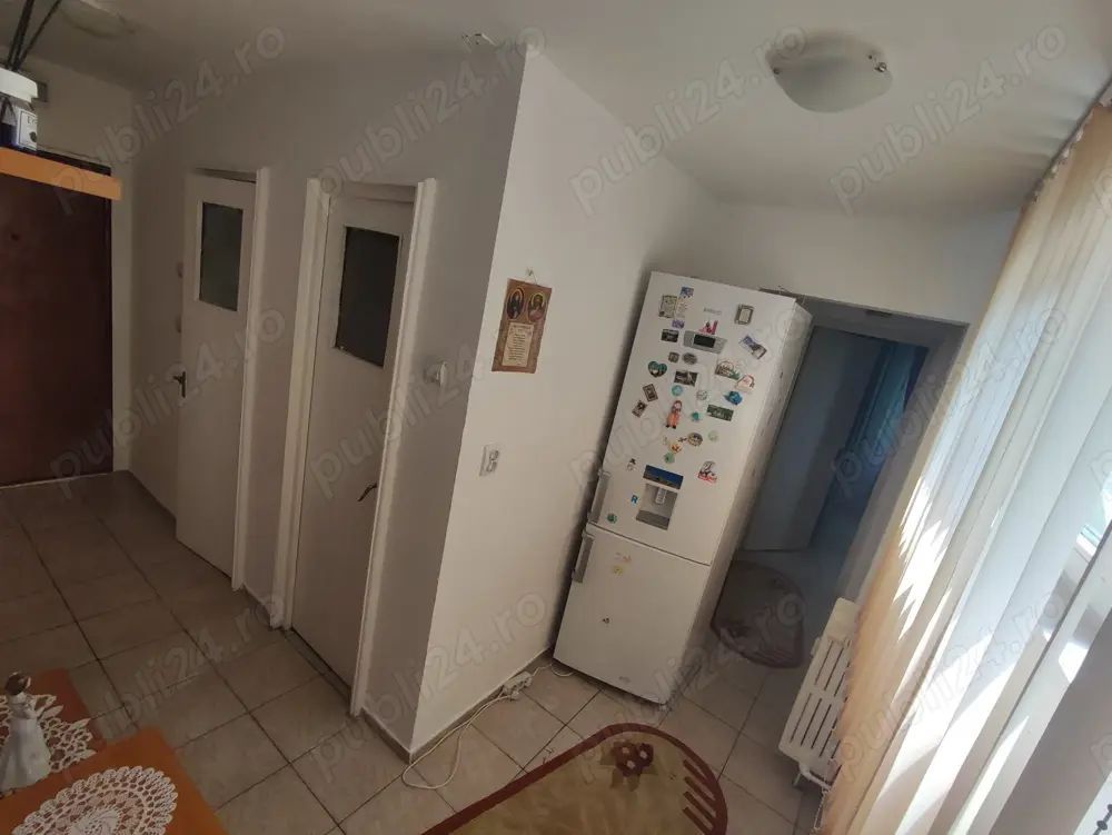 De vanzare Apartament 2 camere sector 4 - Poză 6