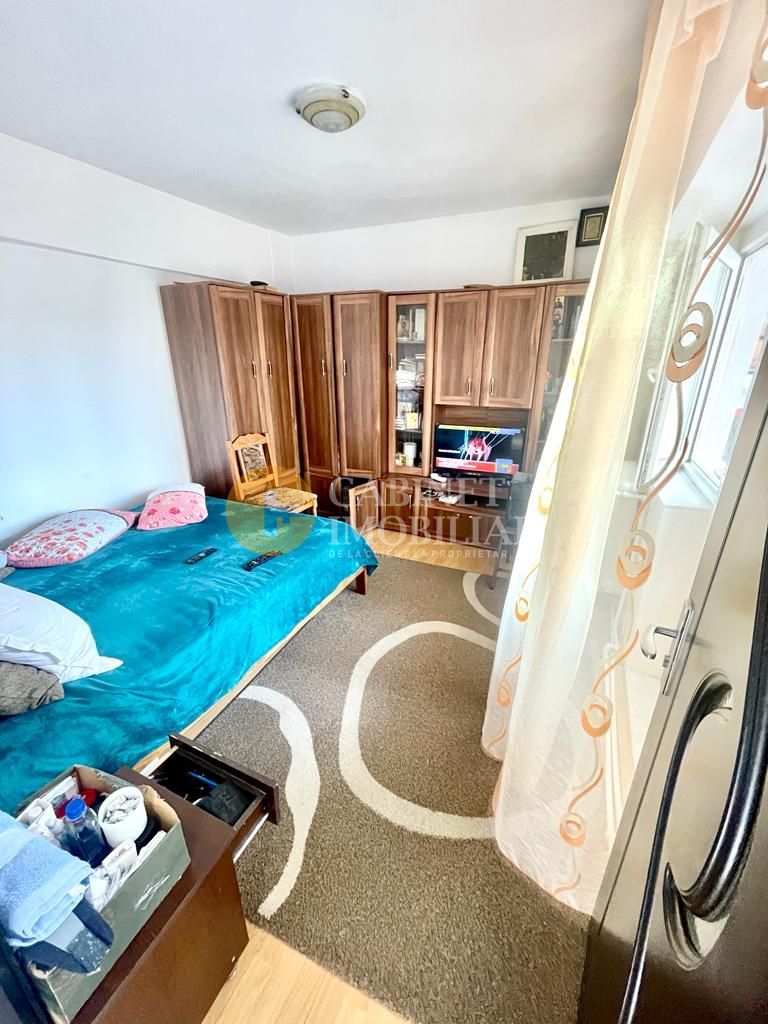 Etaj intermediar Apartament 2 camere decomandat 2 balcoane 64mp - Poză 2