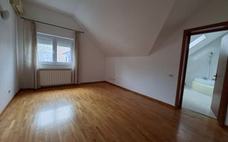 Vilă luminoasă I Gradina mare si loc de joacă privat I Iancu Nicolae - Poză 25