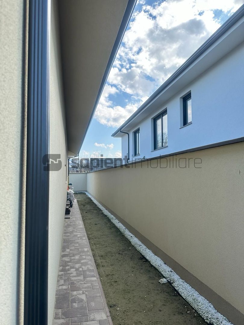 CASA NOUA DE VANZARE IN ORADEA - Poză 7