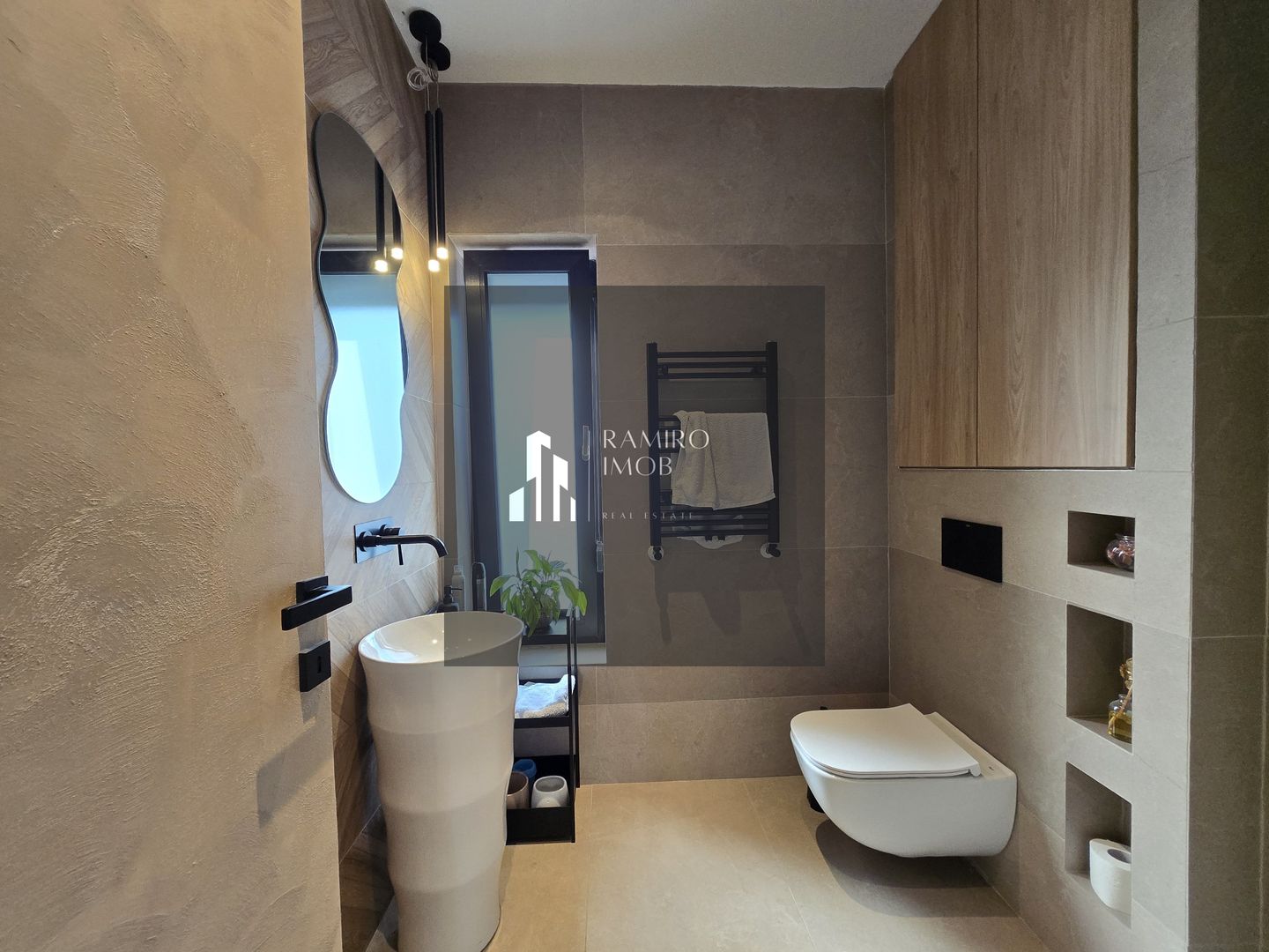 Casa noua 151mp curte 1000m Frumusani mobilata utilata /langa Lac - Poză 19