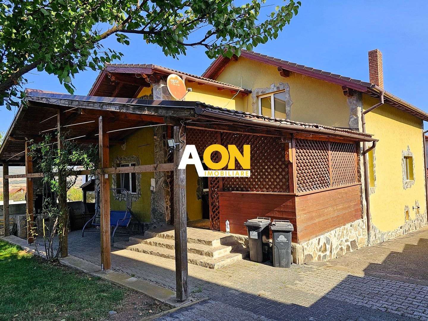 Casa D+P+M, 4 camere, garaj, 820 mp teren, Micesti - Poză 2