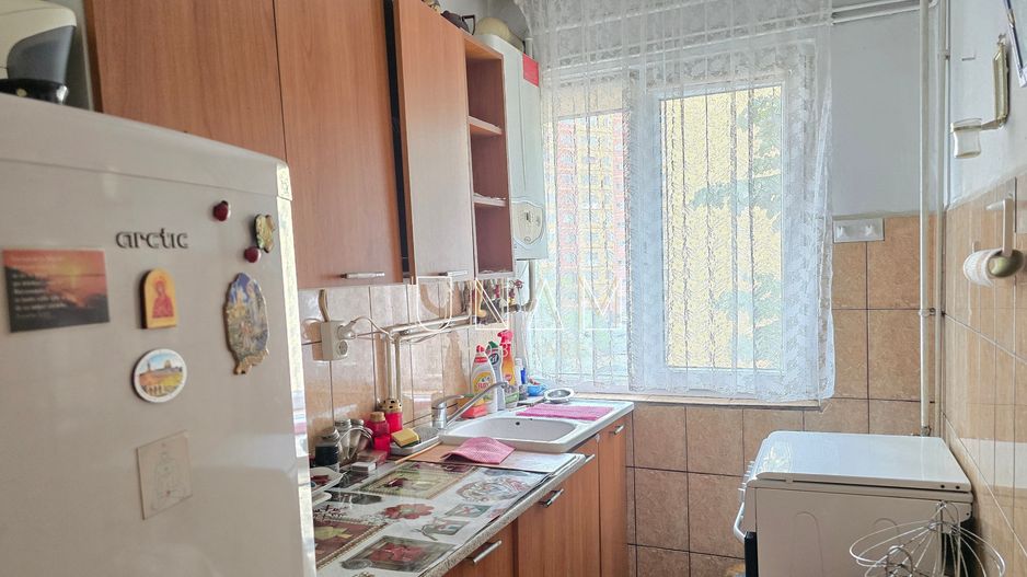 Apartament 3 camere de vânzare, Etaj 2 – Micro 2,  Reșița - Poză 8