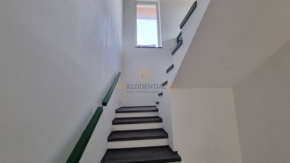 Vilă individuală premium | 244 mp utili | Teren 894 mp | Berceni - Poză 12