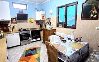 De Vânzare Casă zona Lucian Blaga Satu Mare - Poză 2