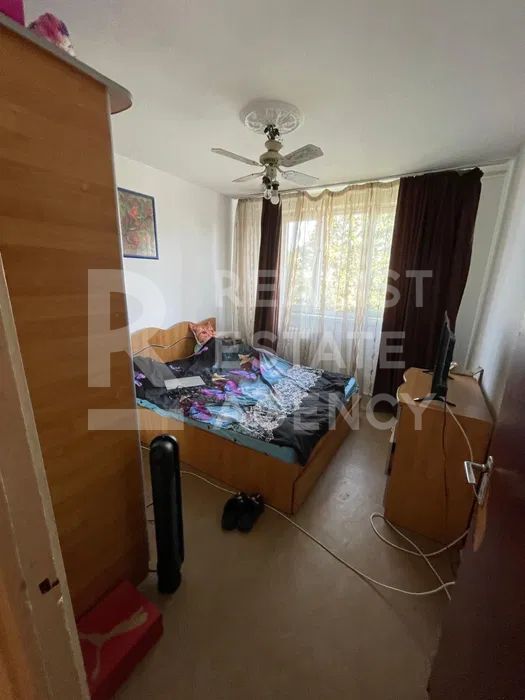 Vânzare, apartament cu 2 camere în zona Drumul Taberei - Poză 5