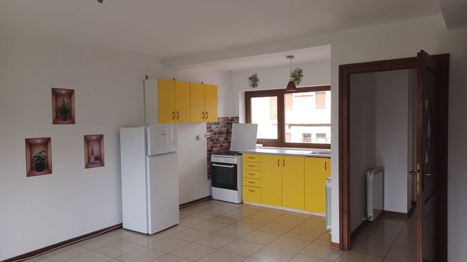 Casa insiruita, 2 dormitoare, garaj, Sanmartin. 120 000 E. Comision 0. - Poză 6