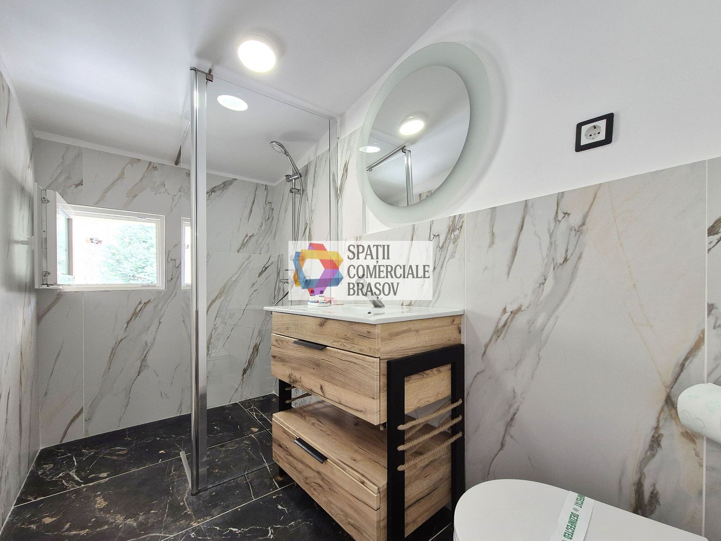 Casa regim hotelier la cheie -225 mp - Poză 13