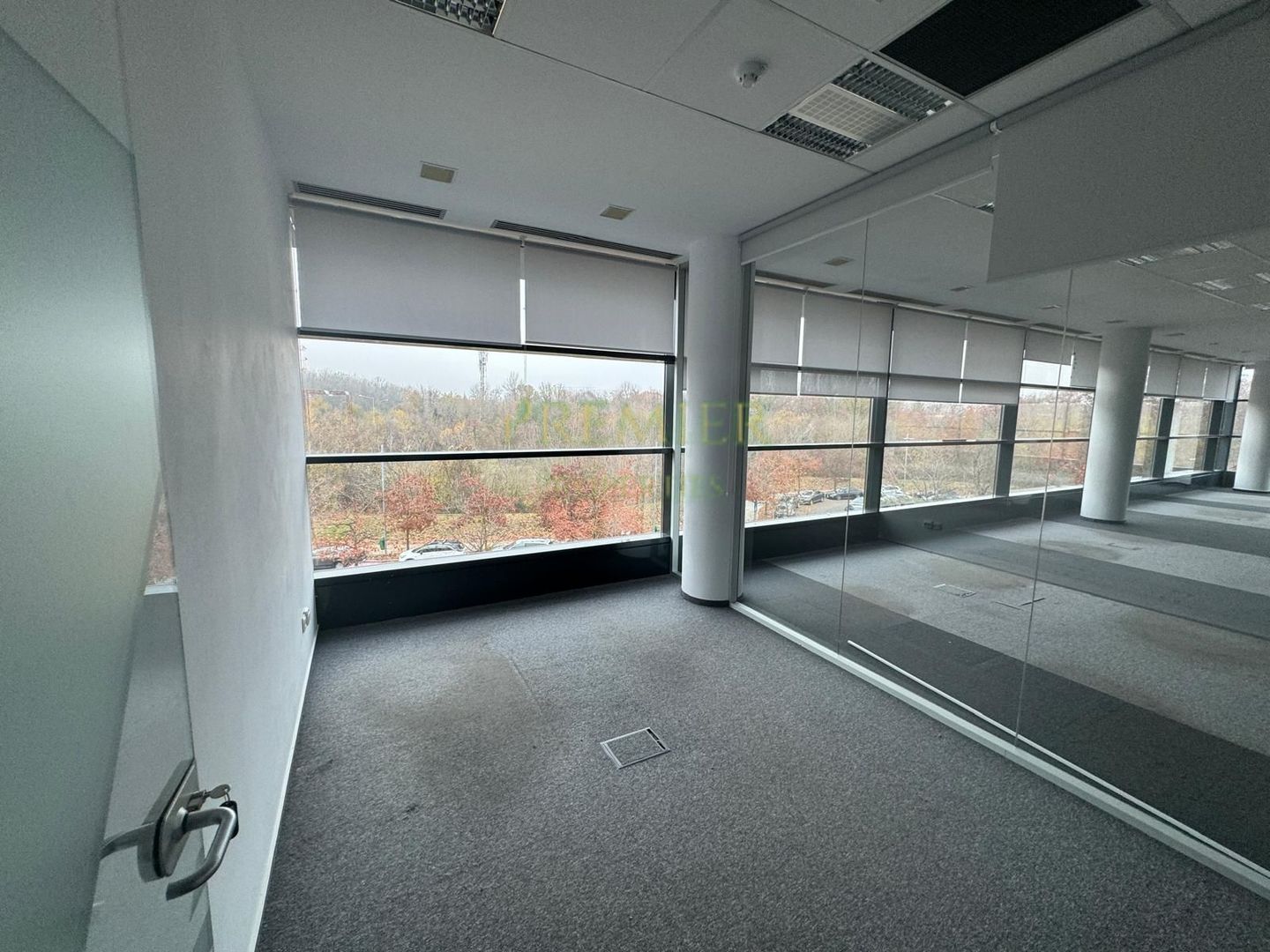 Spatiu birouri 881 mp 12 euro/mp de inchiriat in cladire de birouri Baneasa/ DN1 - Poză 7