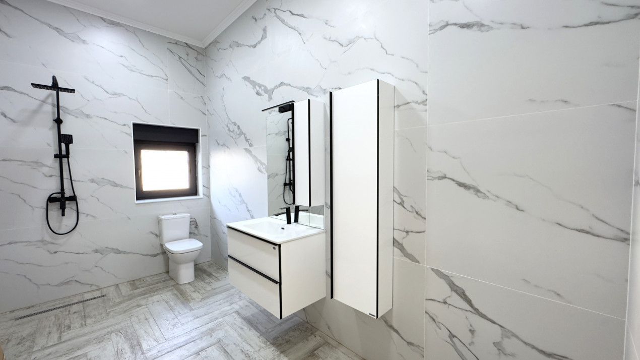 SUPER OFERTĂ! Casă 3 camere 154 mp, Teren 630 mp - Str. T. Vladimirescu - Carei - Poză 6