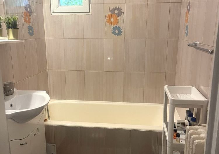 Apartament 2 camere ultracentral, mobilat si utilat modern. - Poză 6