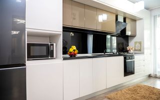 Apartament cu 3 camere si terasa de 49mp, Tomis Nord- Constanta - Poză 5