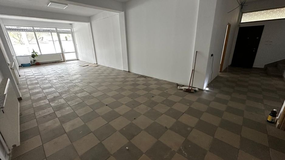 Spatiu Comercial Bucurestii NOI 227 Casa Vila Clinica Restaurant 2010 - Poză 8