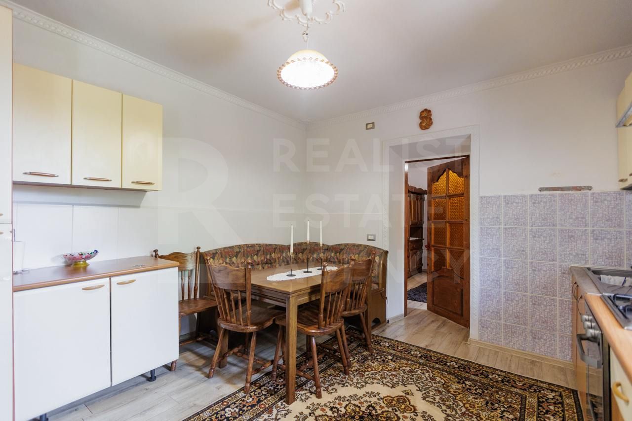 Vânzare, casă, 2 nivele, strada Traian, r-ul Ialoveni. - Poză 20