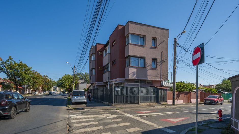 SI CASA SI AFACERE totul sub același acoperiș in Sector 5/Sălaj - LIDL - Poză 3