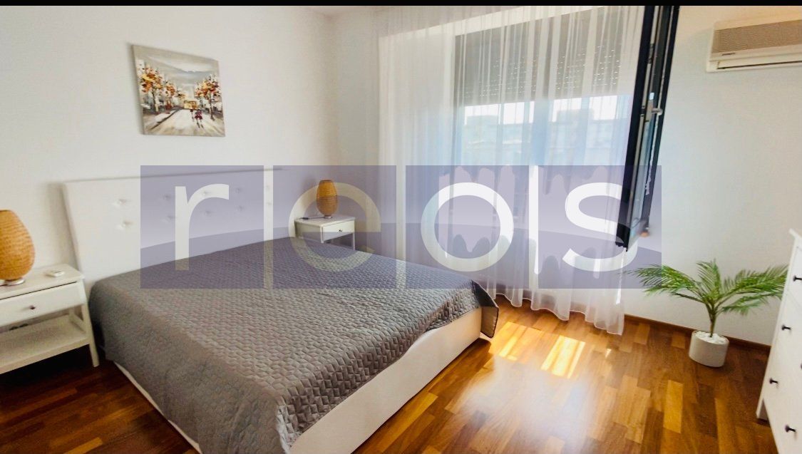 APARTAMENT 3 CAMERE CENTRAL PARK - Poză 3