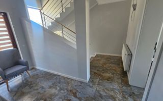 Duplex modern în Șelimbăr -350 mp curte, complet amenajat - Poză 21