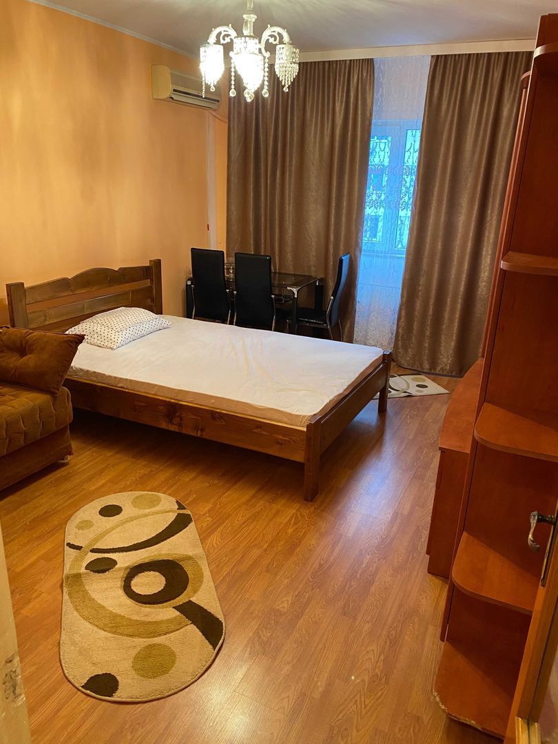 De inchiriat garsoniera mobilata/utilata, Bd. Ghencea/Stadion Steaua - Poză 1