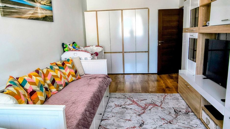 Vânzare apartament 2 camere Militari rezidence - Poză 2