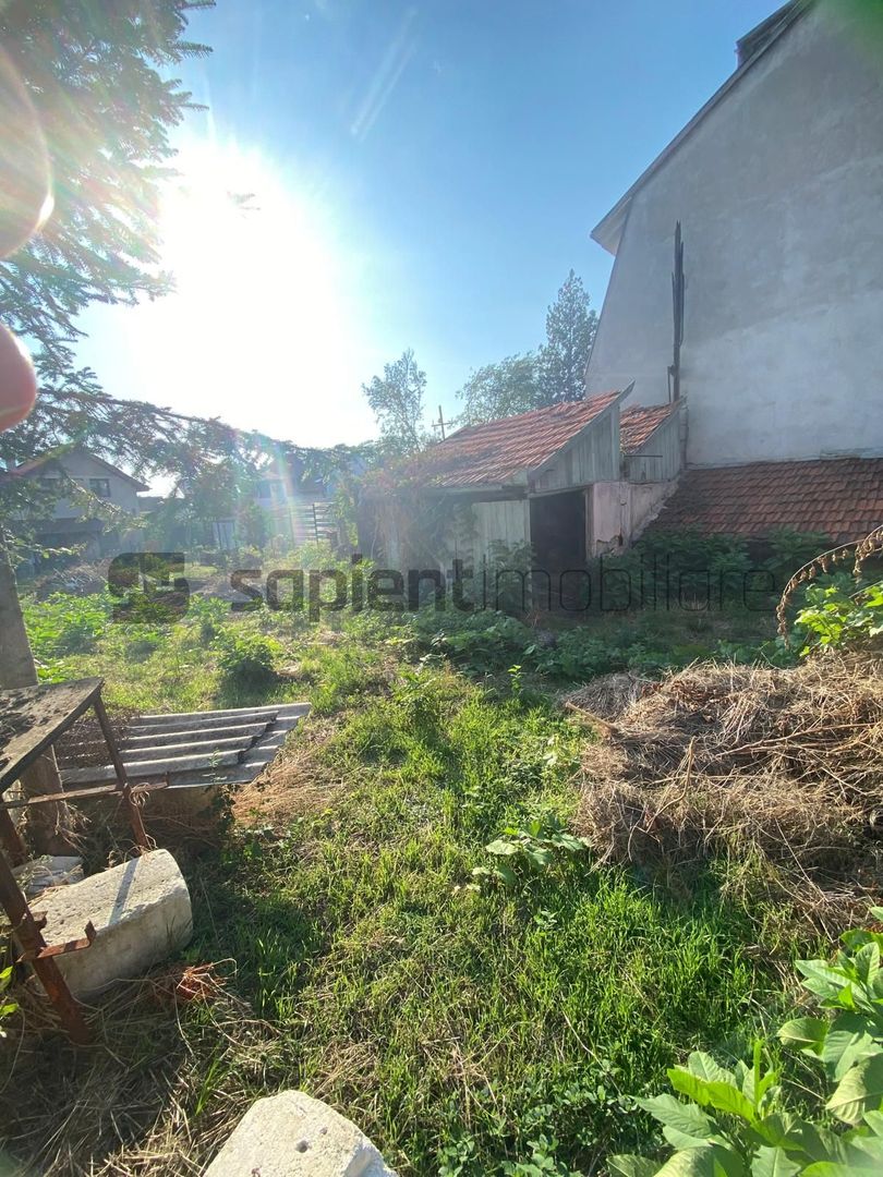 Casa zona stadion "Iuliu Bodola" - Poză 4