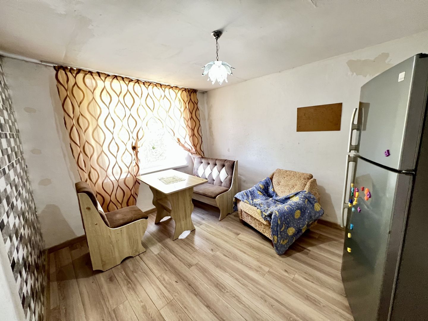 Casa în centrul or.Ialoveni - Poză 9